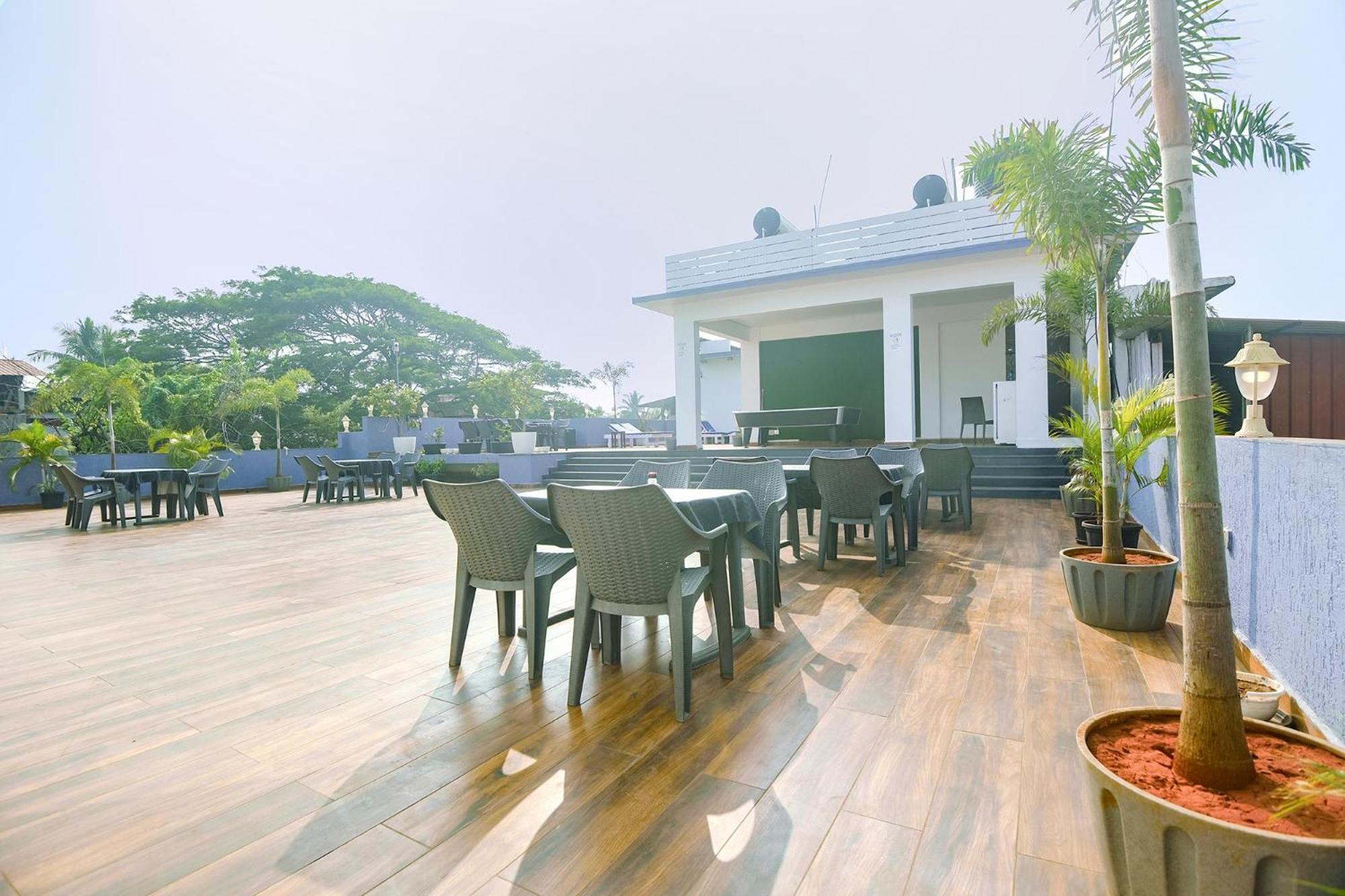 Fabexpress Neo Calangute Beach Resort 外观 照片
